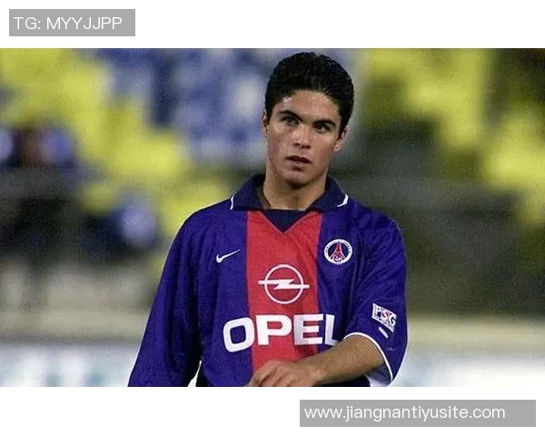 波多尔斯基四十岁仍在赛场拼搏期待退役后向阿尔特塔学习执教之道 波多尔斯基四十岁仍在赛场拼搏期待退役后向阿尔特塔学习执教之道