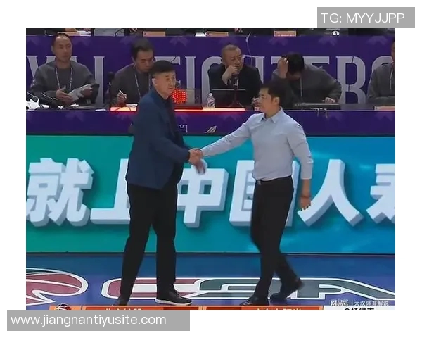 CBA赛季回顾广东险胜北控广厦双杀北京辽宁战胜吉林新疆力克福建精彩纷呈 CBA赛季回顾广东险胜北控广厦双杀北京辽宁战胜吉林新疆力克福建精彩纷呈